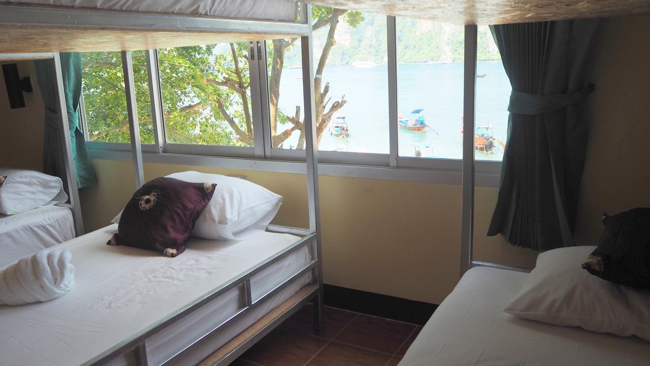 Chaokoh Phi Phi Hostel Extérieur photo