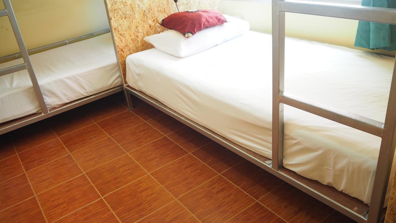 Chaokoh Phi Phi Hostel Extérieur photo